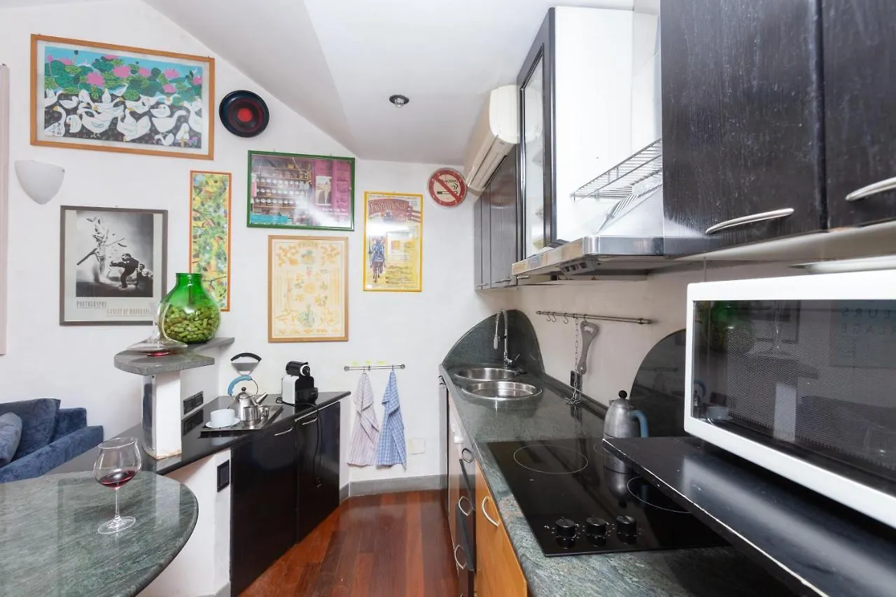 Domusamor Navona Apartment Rome
